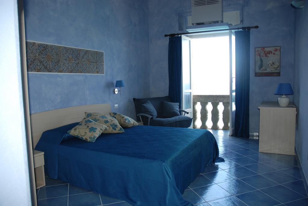 Blu Tropea Maison Eksteriør billede