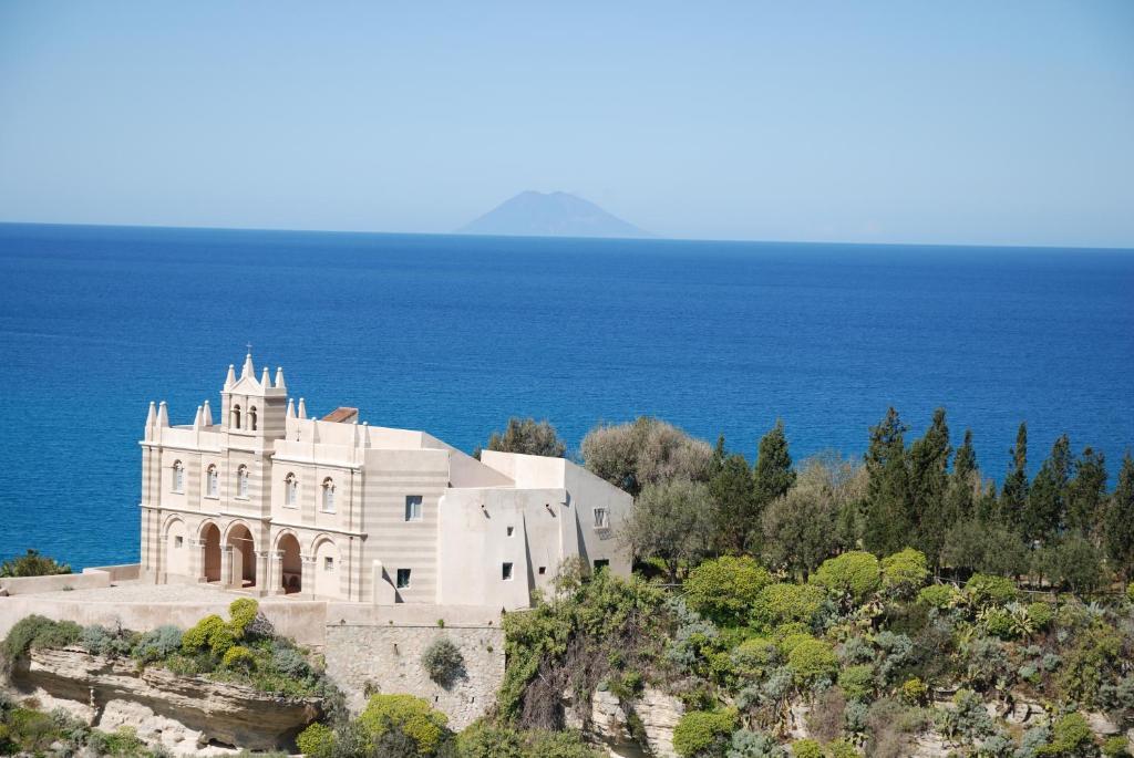 Blu Tropea Maison Eksteriør billede